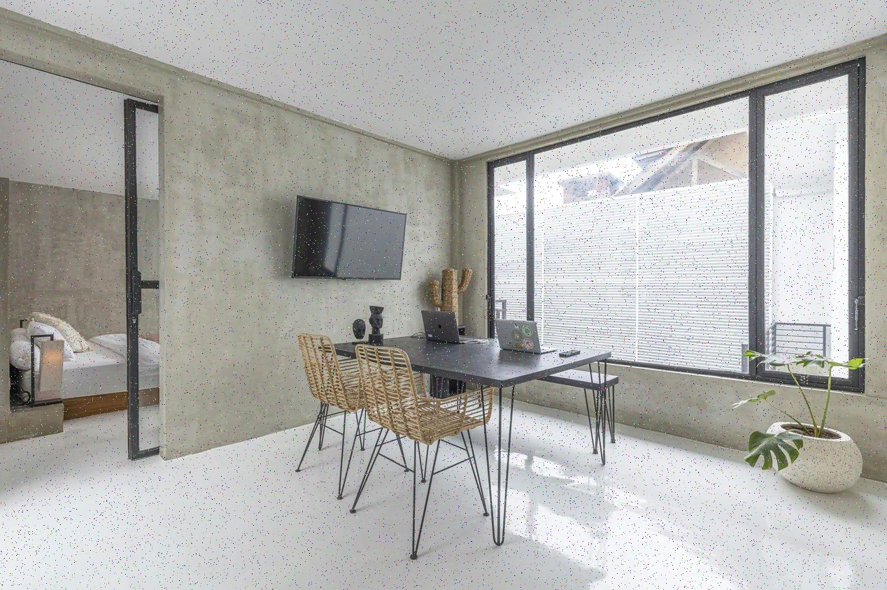 Keramický konvička